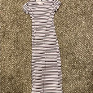 Striped Short-Sleeve Maxi Dress - White & Black